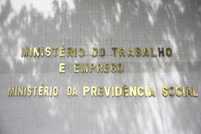 MTE assina pacto com entidades do RS contra trabalho escravo