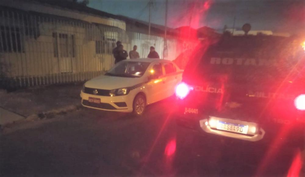 Rotam prende suspeito de roubar e ameaçar taxista e recupera veículo