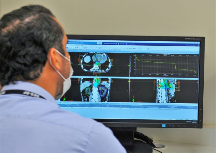 Comissões debatem política de financiamento no combate ao câncer