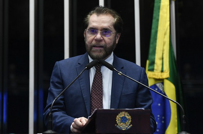 Plínio Valério diz que COP em Belém não trará resultados positivos