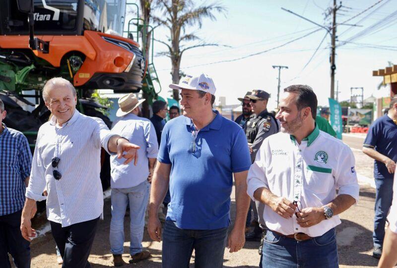 Pìvetta visita Oeste Rural Show e destaca soluções tecnológicas como ferramenta de avanço ao agro