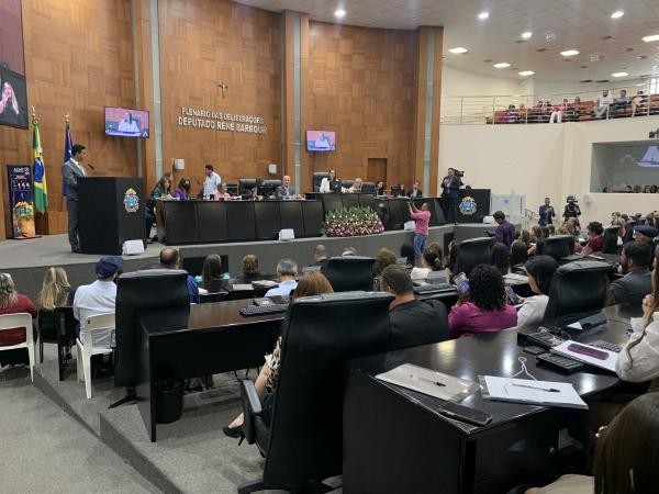 Vereadores participam de audiência sobre Orçamento Mulher na Assembleia Legislativa