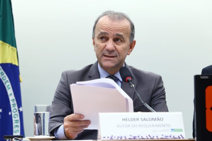 Comissão debate situação dos portos no Brasil e os efeitos de sua privatização