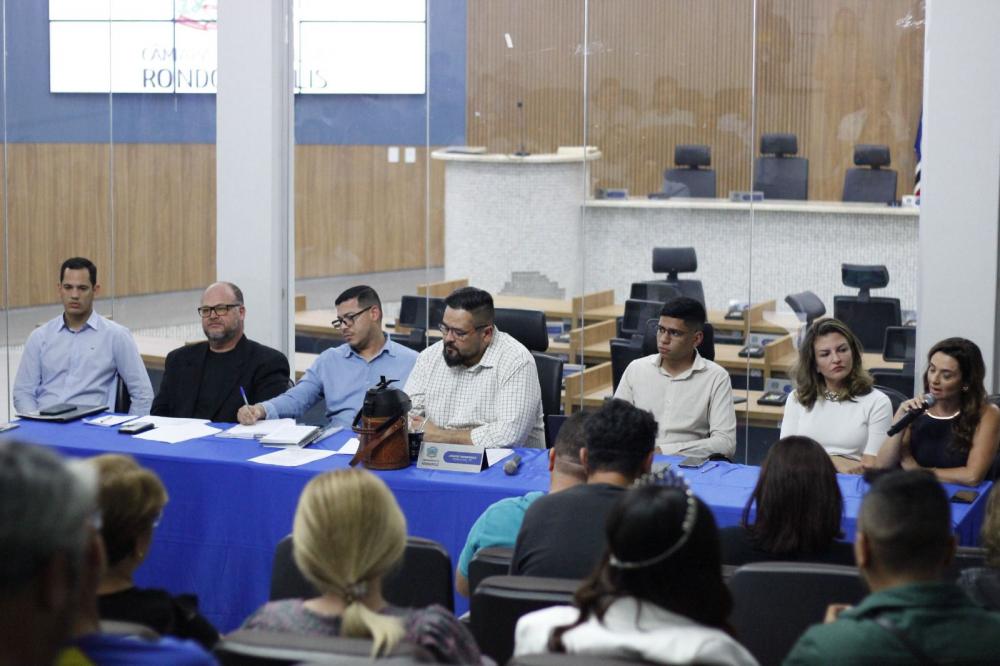 Audiência Pública na Câmara decide por suspensão de obras de mudanças no trânsito