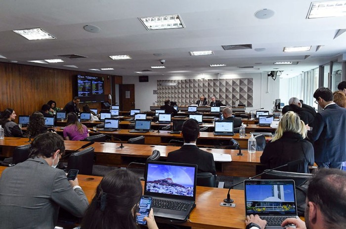 Educação alternativa em emergência sanitária avança