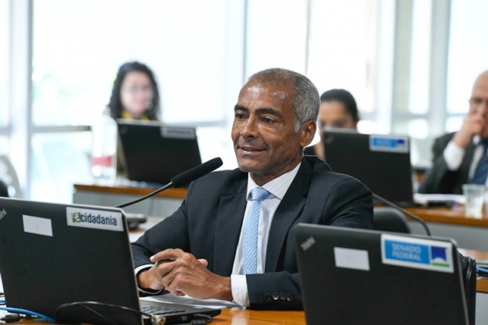 Punição a profissional que discriminar pessoa com autismo vai à CCJ