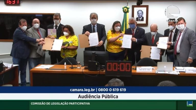 Movimentos sugerem programa de autogestão para construir moradia popular