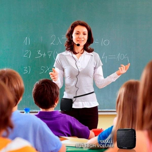 Vereador pede que município disponibilize kits com microfones para os professores