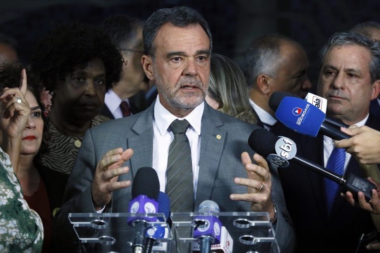 Comissão rejeita proposta que limita e torna facultativas as contribuições para o “Sistema S”
