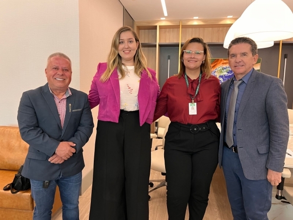 Em reunião no TCE, Chico dá mais um passo para projeto de acessibilidade na Câmara