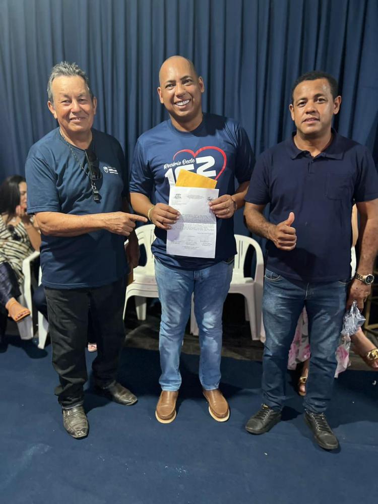 Juca do Guaraná comemora os 162 anos de emancipação de Rosário Oeste