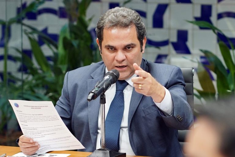 Priante é o relator do novo marco legal do transporte ferroviário