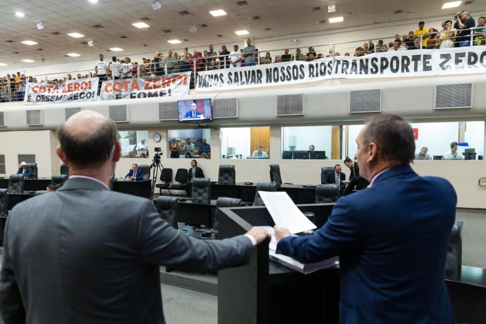 Deputados aprovam projeto que proíbe transporte de pescado por 5 anos em MT