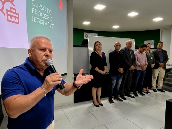 Escola do Legislativo inicia cursos de capacitação para servidores da Câmara