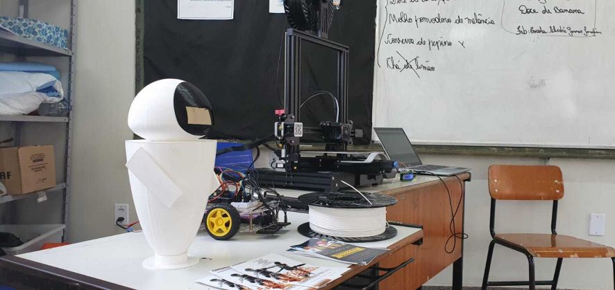 Escola de Rondonópolis desenvolve laboratório maker com apoio da Fapemat