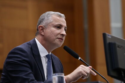 AL aprova, em 1ª votação, isenção previdenciária a portadores de doenças incapacitantes