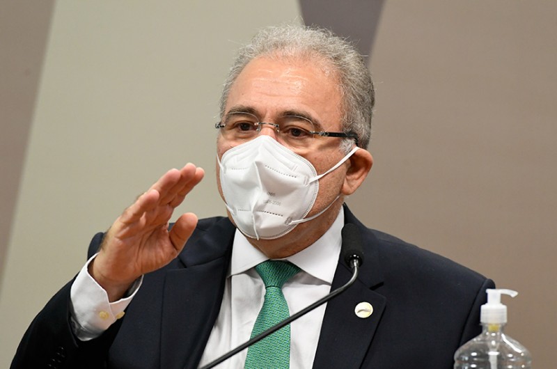 CPI volta a convocar Queiroga e pede explicação por retirada de relatório 'anti-cloroquina'