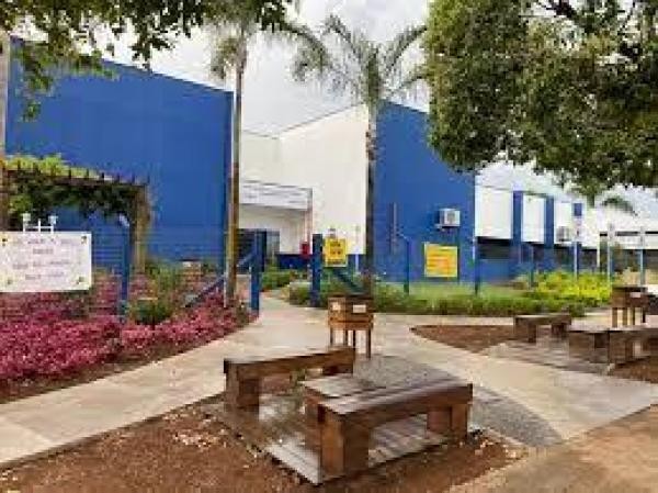 Presidente do Legislativo pede ônibus exclusivo para o Centro de Convivência da Pessoa Idosa