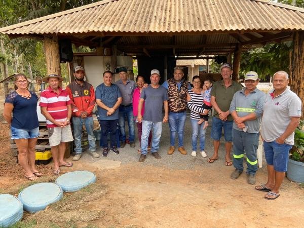 Famílias do Assentamento Pé no Chão apresentam demandas a vereadores