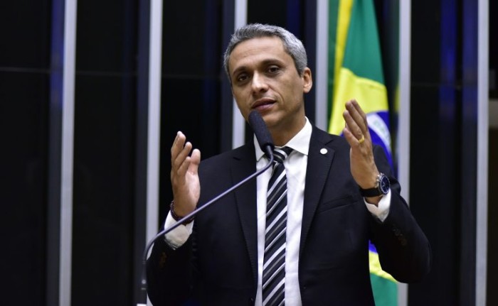 Projeto muda regras para contratação de serviços de publicidade pelo poder público