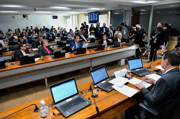 Proposta aprovada na CAE aumenta rol de beneficiários do Pronac