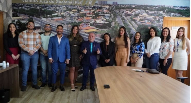 Presidente nomeia três novos concursados