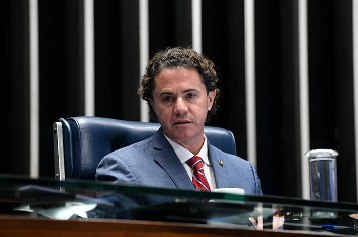 Senado atendeu as demandas do país este ano, avalia Veneziano