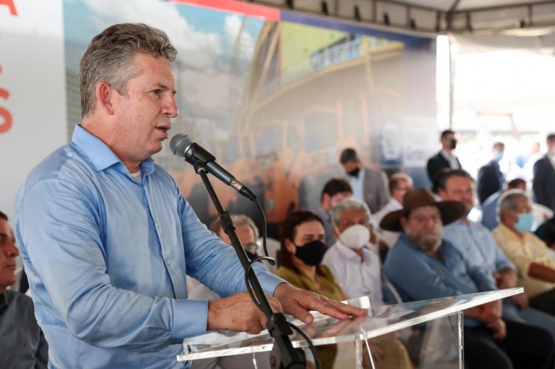 Governador regulamenta fundo garantidor com crédito de R$ 100 milhões para gerar emprego e renda