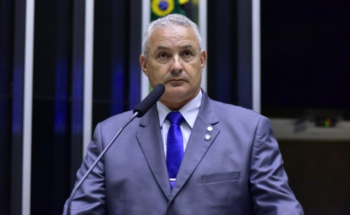 Comissão aprova proposta que prevê caráter indenizatório para bonificações por desempenho dos policiais e bombeiros