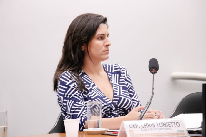 Comissão vai promover seminário sobre descriminalização do aborto até o terceiro mês