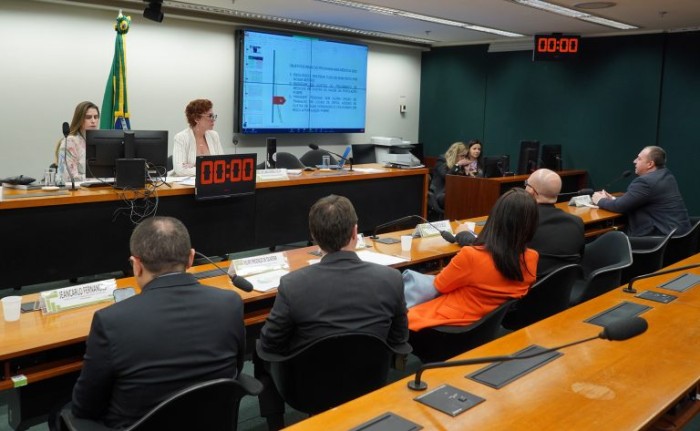 Conselho de Medicina defende Revalida no novo Mais Médicos