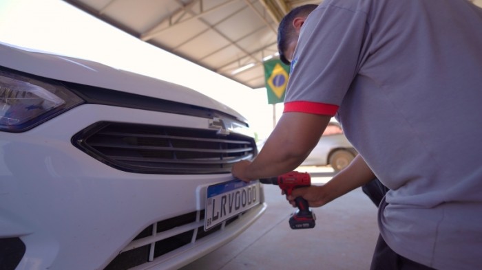 Troca dos cupons da campanha Emplaca Lucas deve ser feita no Paço Municipal
