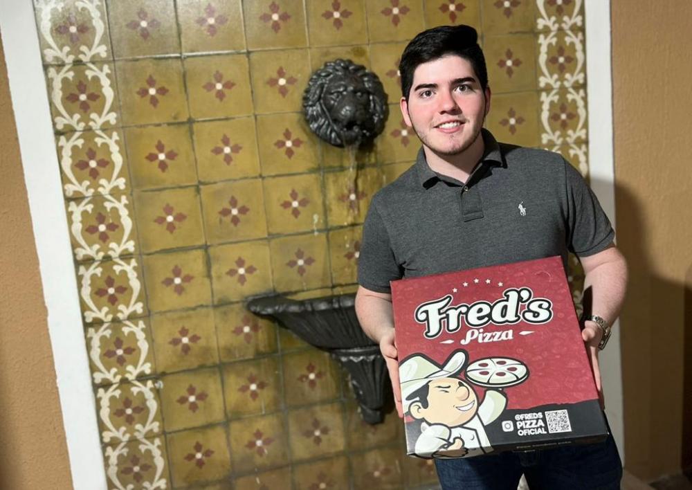 Em meio ao luto, estudante realiza sonho de irmão e abre pizzaria delivery