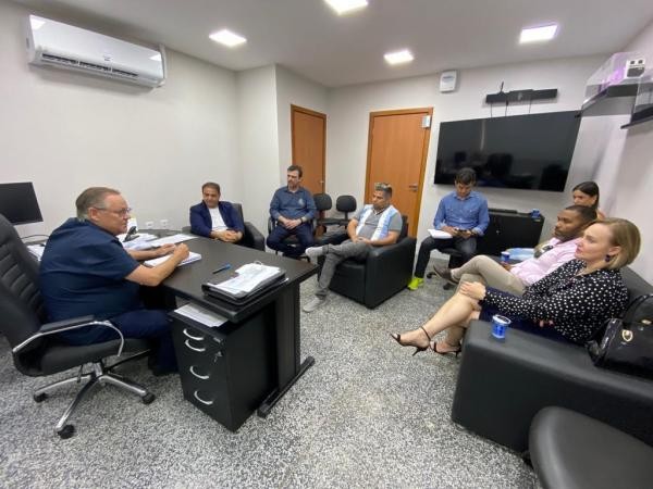 Parlamentares buscam parceria público/privada na saúde para beneficiar mais pacientes de Sorriso