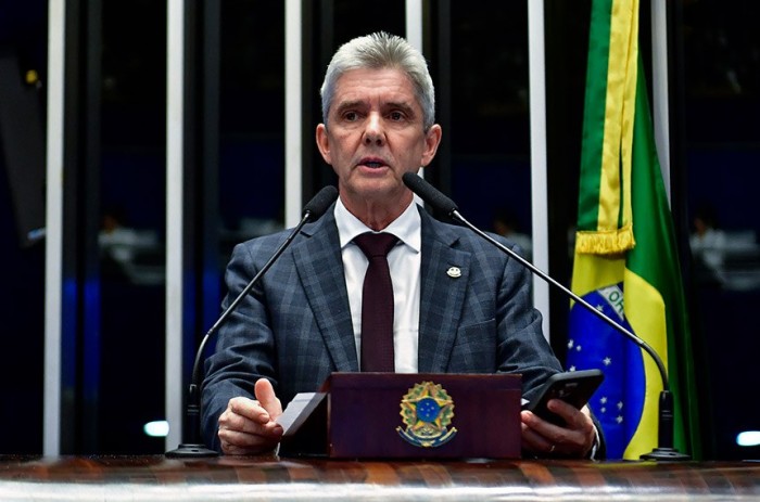 Jaime Bagattoli critica aumento do preço dos combustíveis