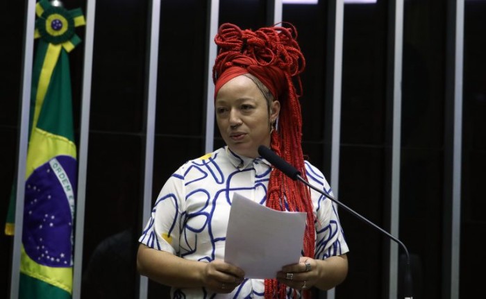 Câmara aprova participação de comunidades na escolha do nome de escolas indígenas e quilombolas