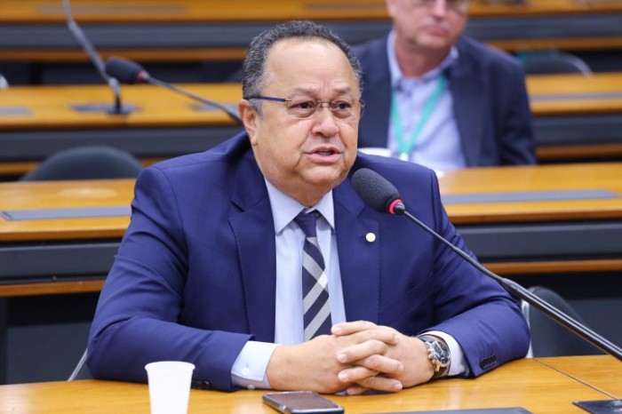 Comissão aprova isenção de tributos de telecomunicação para rádios e TVs do Legislativo e do Judiciário