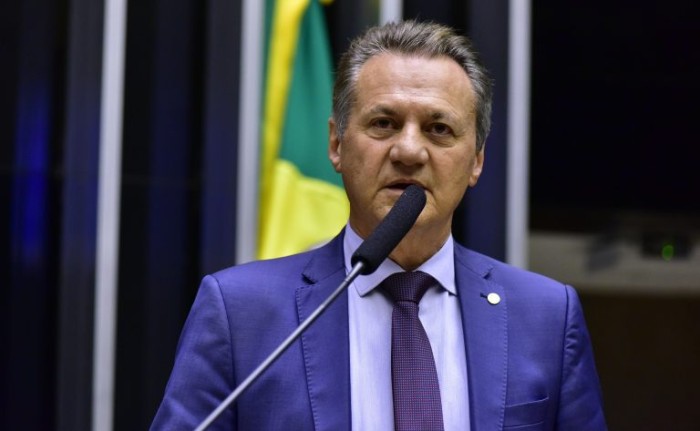 Comissão aprova projeto que permite uso de crédito presumido por produtores de mel