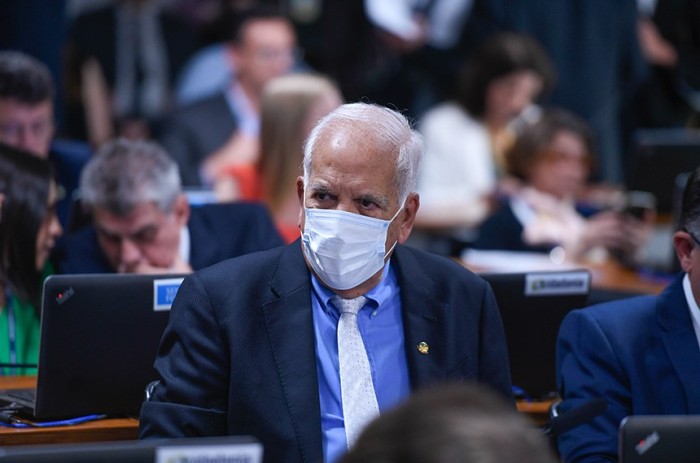 CAE aprova projeto que regula compra de ações de empresas por funcionários