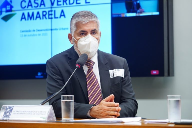 Movimentos sociais pedem mais recursos para habitação; déficit é estimado em 5,9 milhões de moradias