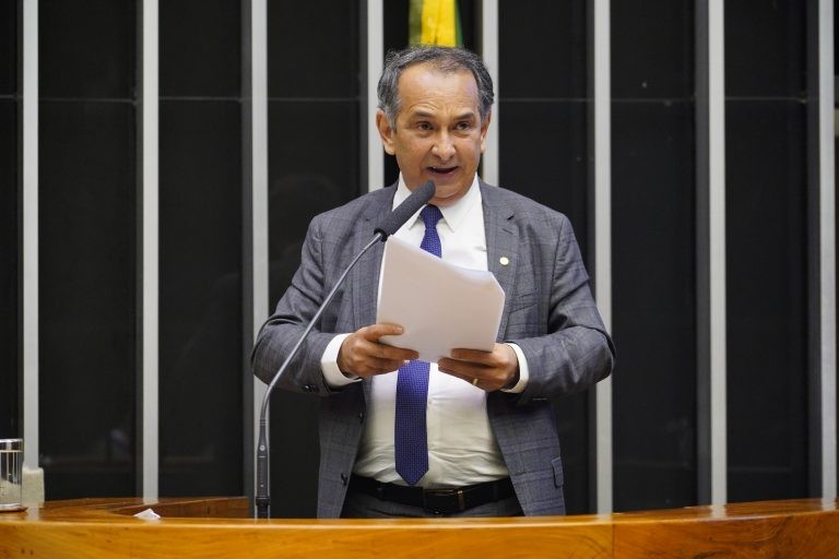 Relator sugere valor fixo de ICMS e espera reduzir preço da gasolina em 8%; acompanhe - Copia