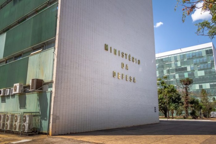 Projeto abre crédito suplementar de R$ 39,7 milhões para o Ministério da Defesa