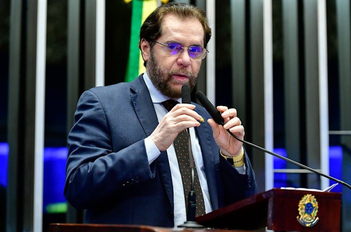 Valério diz que STF interfere nas atribuições do Congresso Nacional