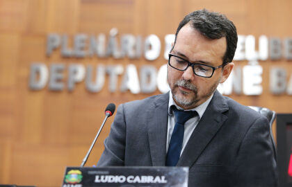 Lúdio Cabral oficializa pré-candidatura a prefeito de Cuiabá