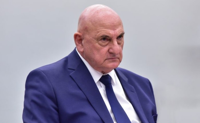 Oposição acusa general G. Dias de ignorar alertas da Abin sobre invasão de prédios em 8 de janeiro