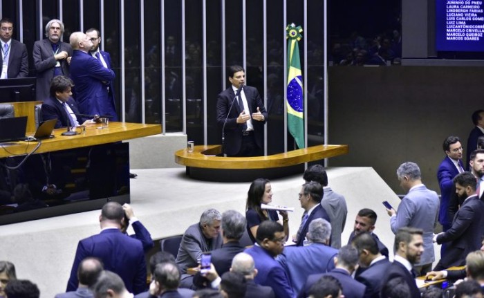 Lei do arcabouço fiscal é sancionada; novo regime substitui o teto de gastos públicos