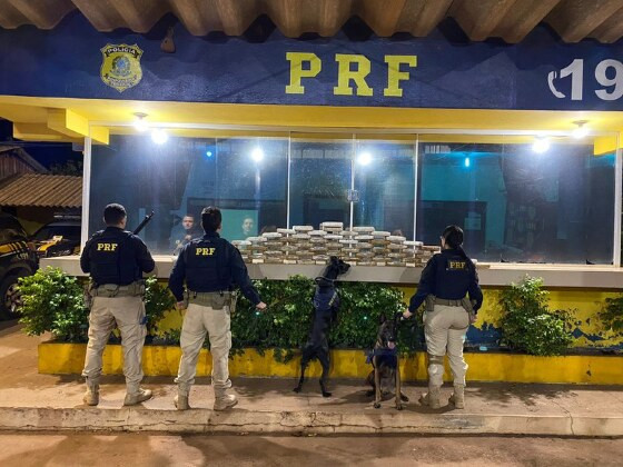 PRF apreende 68,5kg de cocaína em compartimentos secretos de veículo