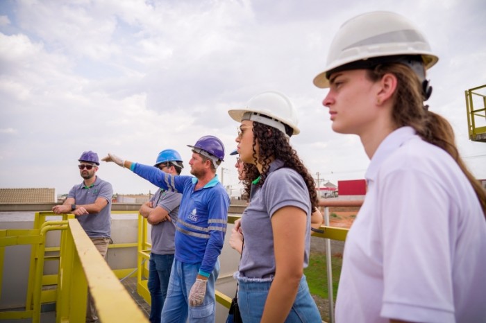 Estação de Tratamento de Esgoto de Lucas do Rio Verde recebe visita técnica de alunos e professores do IFMT