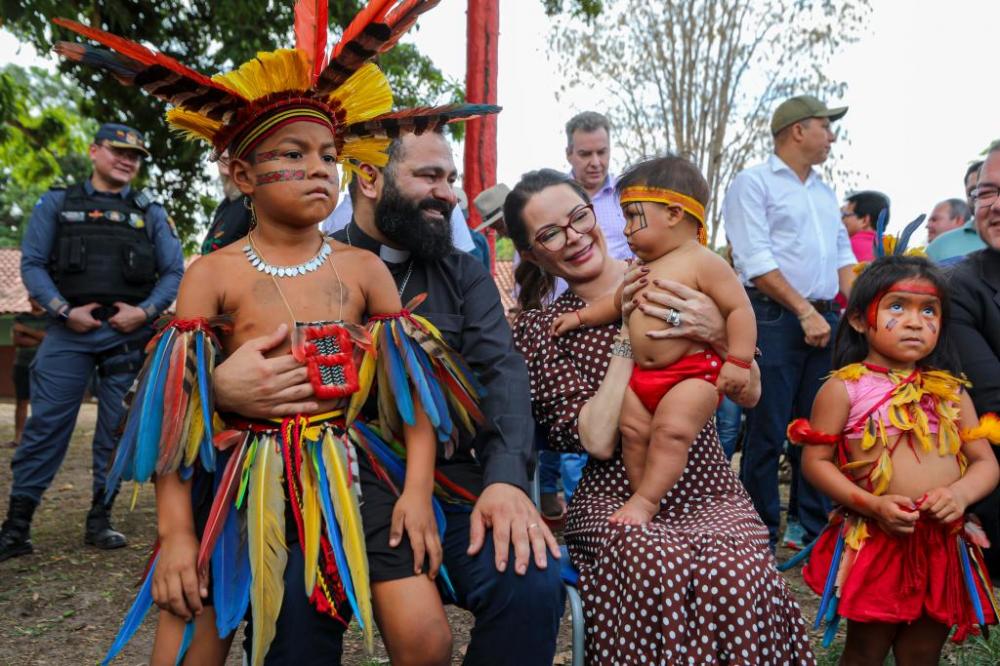 “Nunca vi em toda a minha vida uma primeira-dama tão próxima dos povos indígenas”, afirma padre missionário