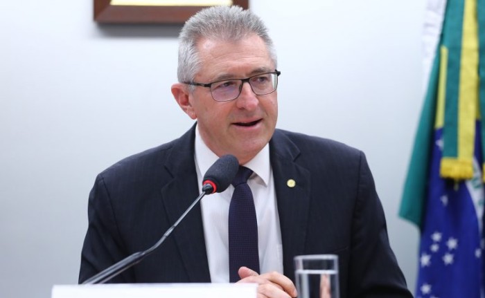 Comissão debate implantação de polo tecnológico binacional no sul do País